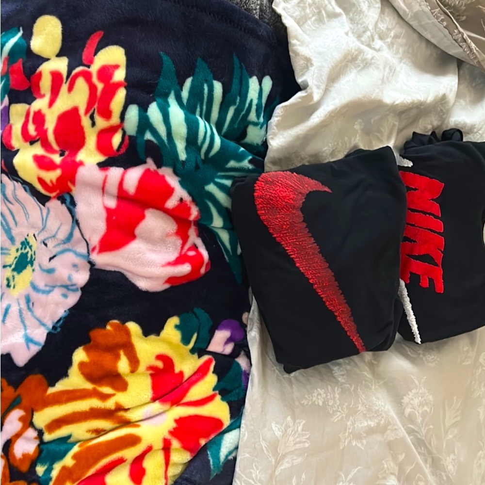 Men’s Nike Shirts